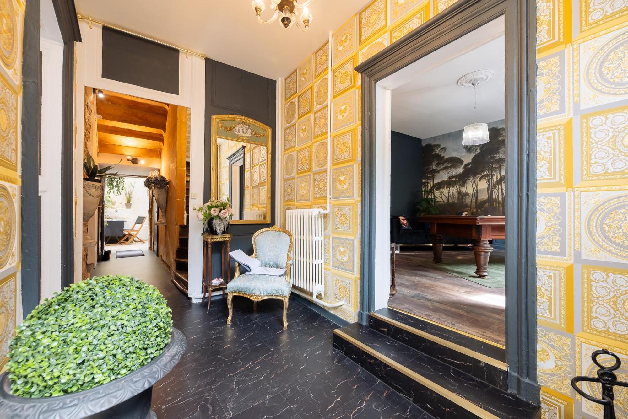 La Suite De Notre Dame Au Pied Du Chateau Fort Sedan Esterno foto