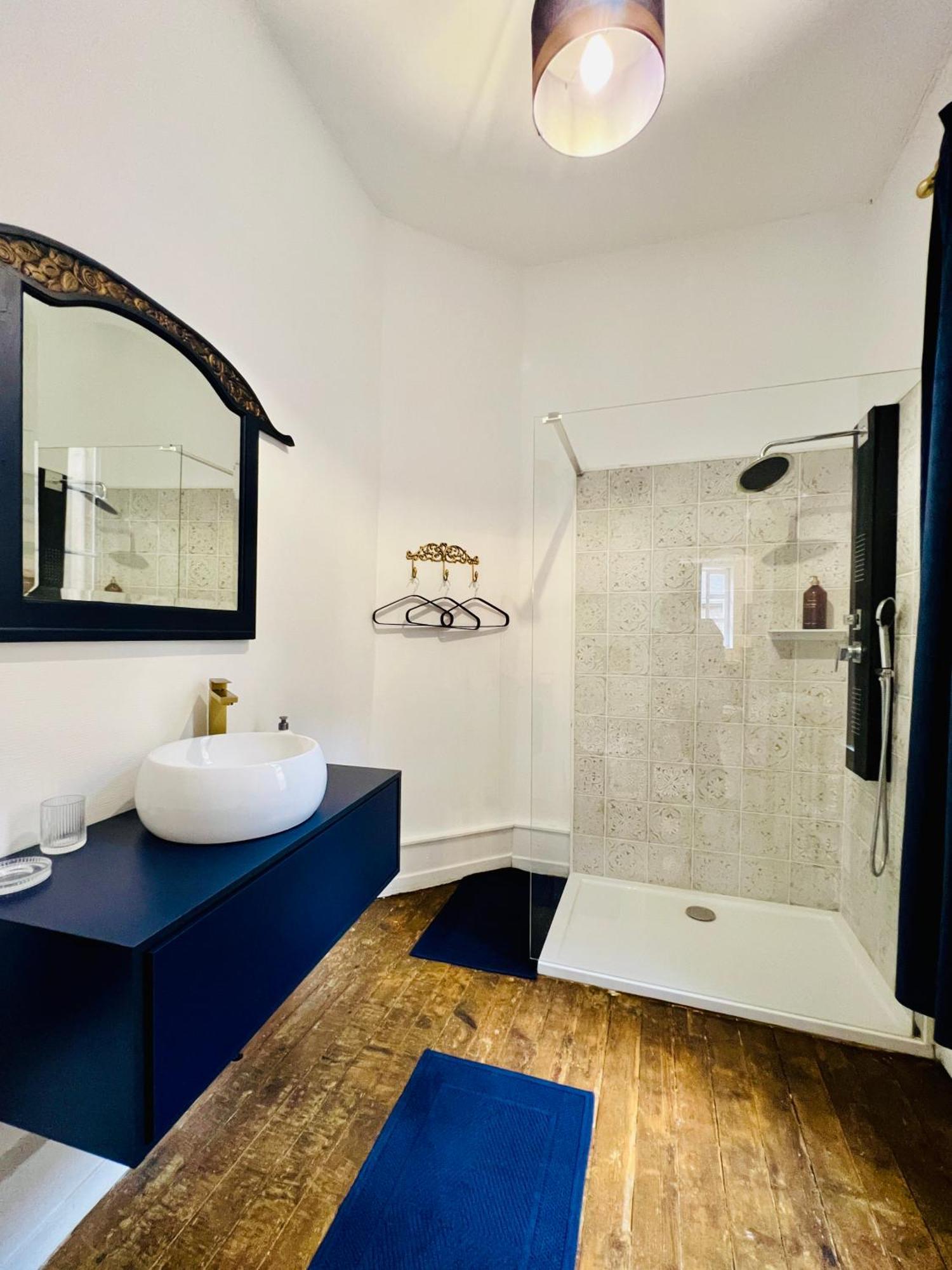 La Suite De Notre Dame Au Pied Du Chateau Fort Sedan Esterno foto